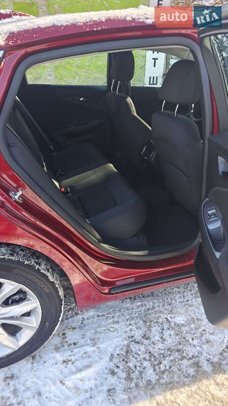 Седан Chevrolet Malibu 2024 в Киеве