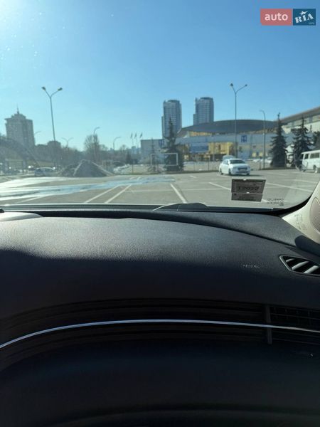 Седан Chevrolet Malibu 2015 в Киеве