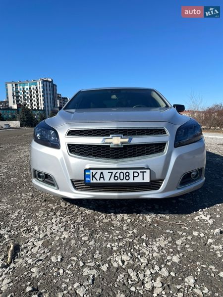 Седан Chevrolet Malibu 2014 в Софиевской Борщаговке