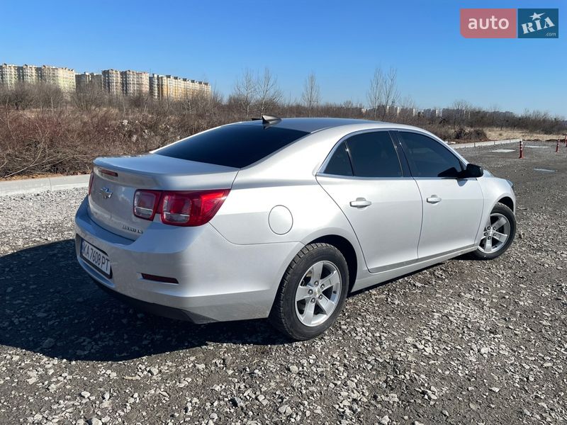 Седан Chevrolet Malibu 2014 в Софиевской Борщаговке