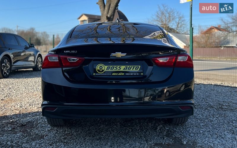 Седан Chevrolet Malibu 2017 в Коломые