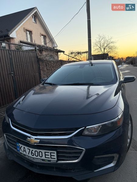 Седан Chevrolet Malibu 2016 в Киеве