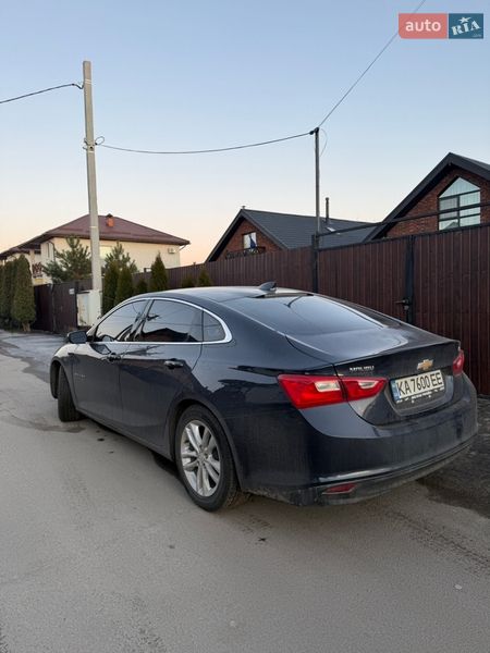Седан Chevrolet Malibu 2016 в Киеве