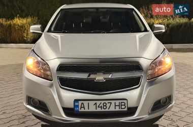 Седан Chevrolet Malibu 2012 в Волочиську