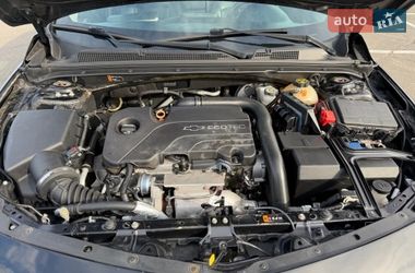 Седан Chevrolet Malibu 2016 в Киеве