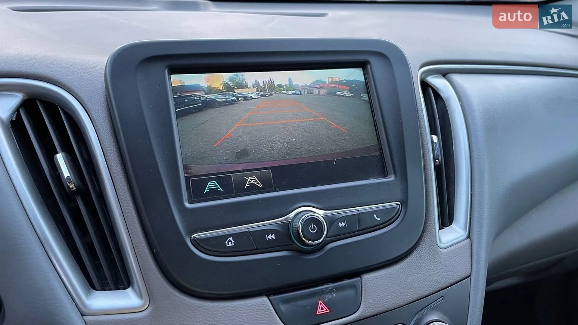 2016 Chevrolet Malibu - мініатюра 17