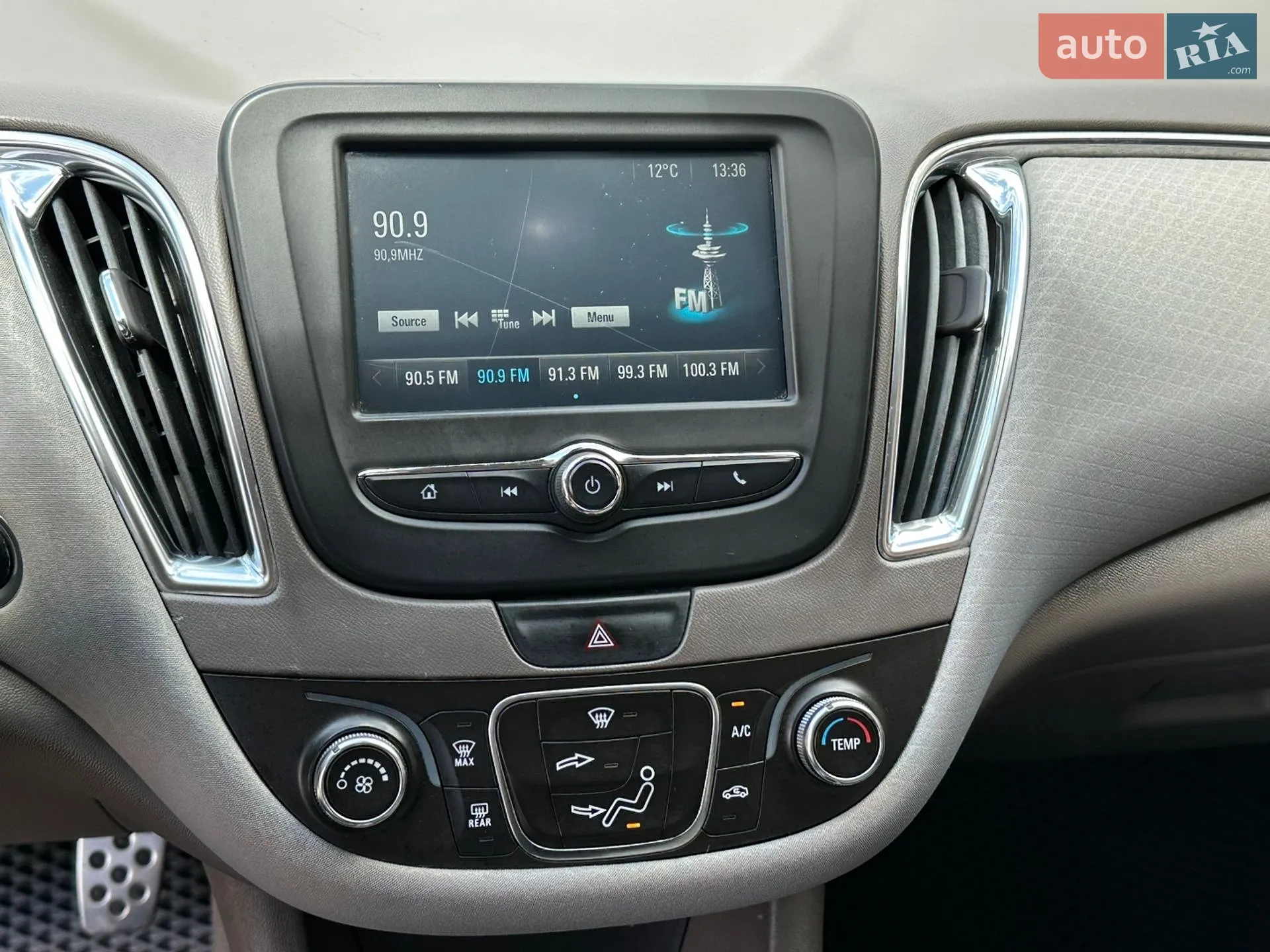 2016 Chevrolet Malibu - мініатюра 29