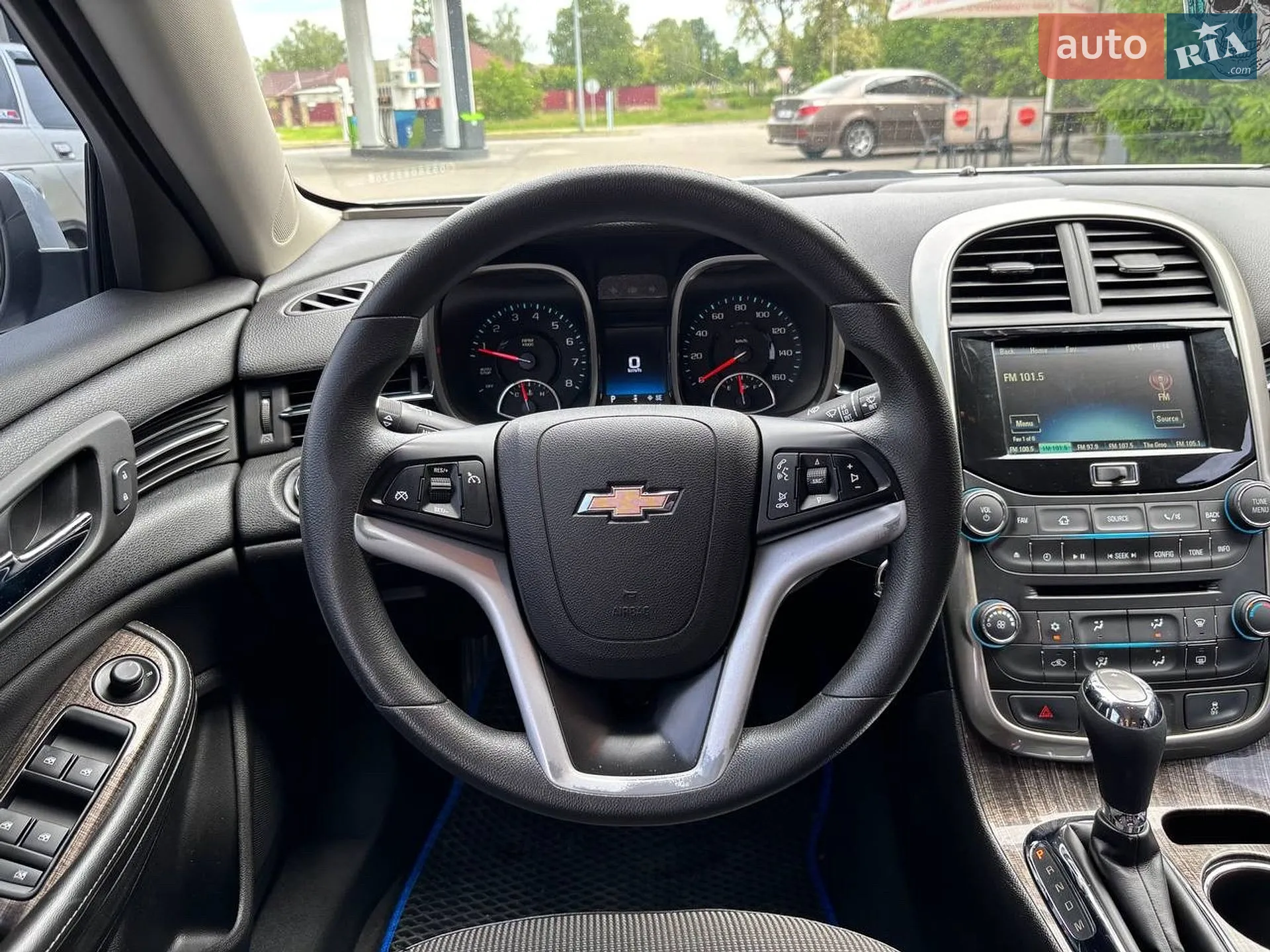 2015 Chevrolet Malibu - мініатюра 27