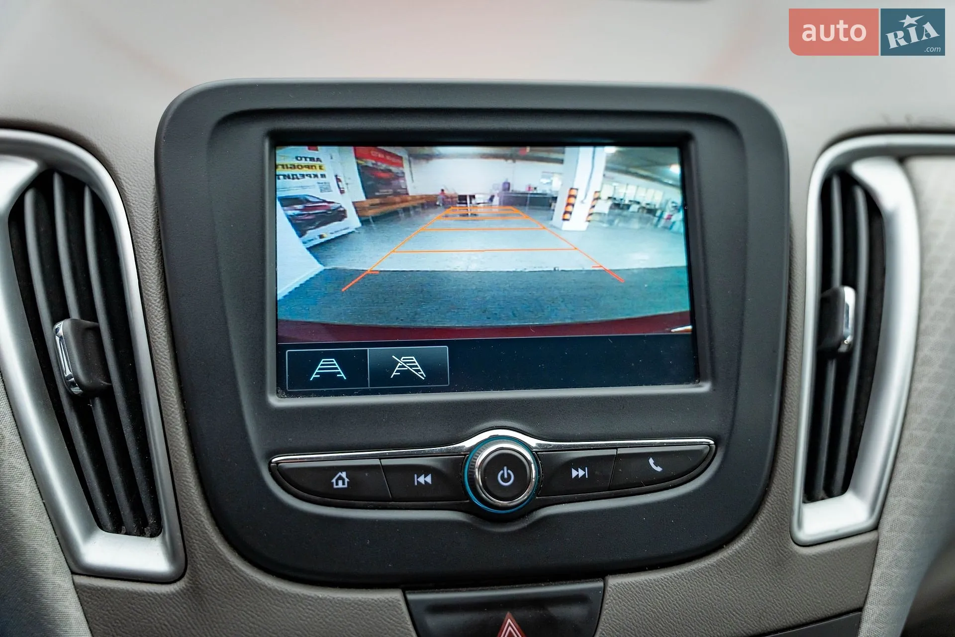 2016 Chevrolet Malibu - мініатюра 18