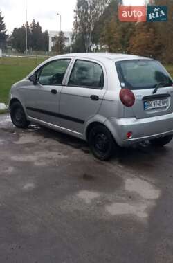 Хетчбек Chevrolet Matiz 2006 в Рівному