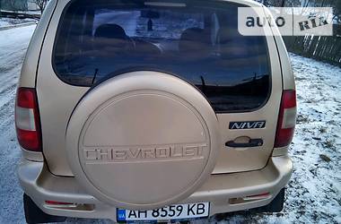 Внедорожник / Кроссовер Chevrolet Niva 2005 в Бахмуте