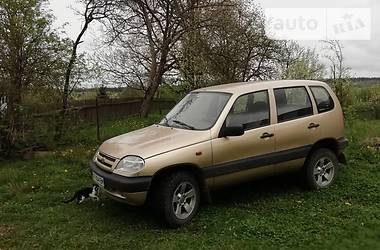 Внедорожник / Кроссовер Chevrolet Niva 2005 в Калуше
