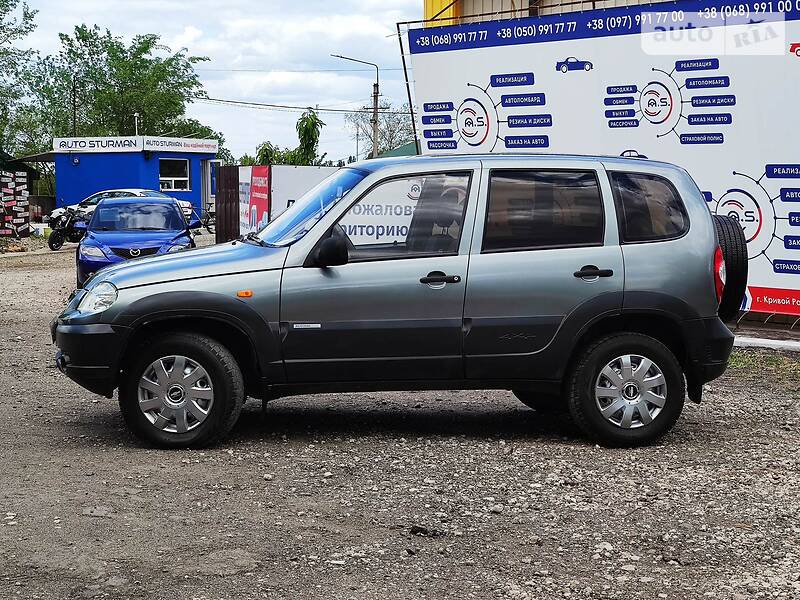 Позашляховик / Кросовер Chevrolet Niva 2012 в Кривому Розі фото 3 Позашляховик / Кросовер Chevrolet Niva 2012 в Кривому Розі