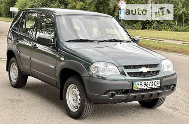 Внедорожник / Кроссовер Chevrolet Niva 2012 в Днепре