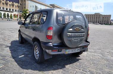 Внедорожник / Кроссовер Chevrolet Niva 2006 в Харькове