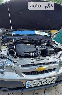 Внедорожник / Кроссовер Chevrolet Niva 2015 в Запорожье