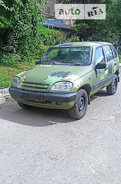 Внедорожник / Кроссовер Chevrolet Niva 2007 в Харькове