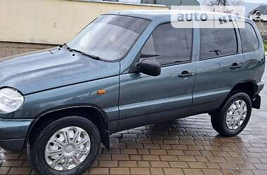 Внедорожник / Кроссовер Chevrolet Niva 2006 в Иршаве