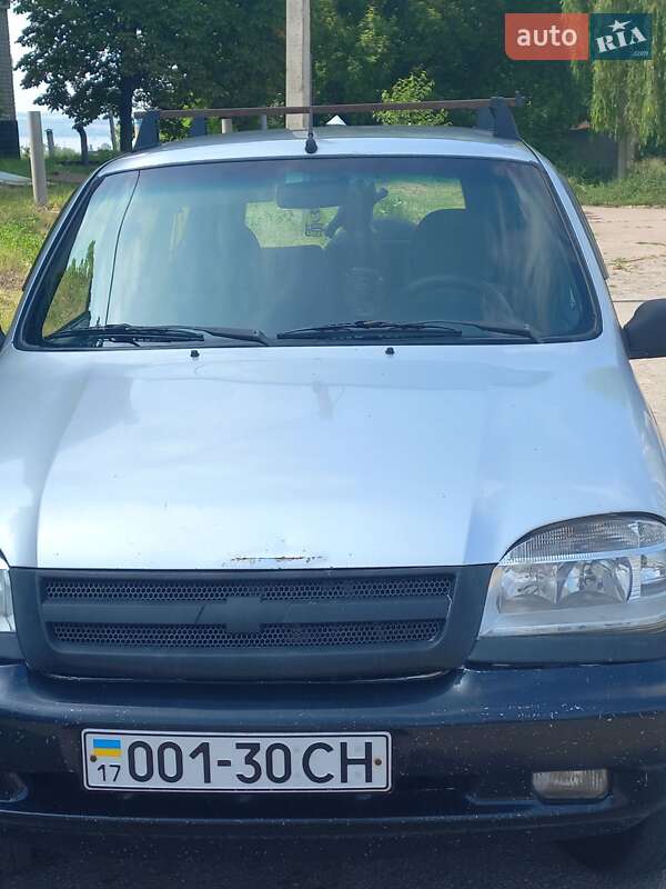 Позашляховик / Кросовер Chevrolet Niva 2004 в Верхньодніпровську