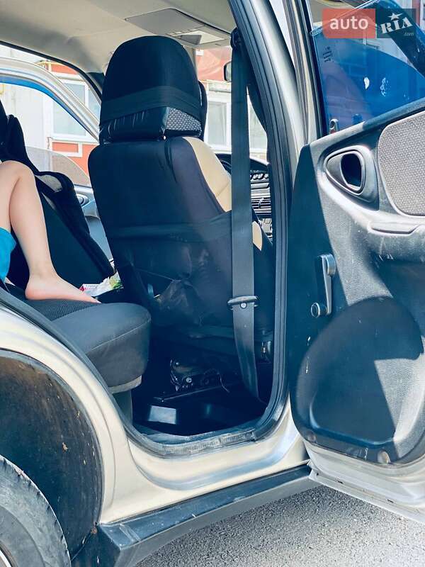 Позашляховик / Кросовер Chevrolet Niva 2011 в Новомосковську