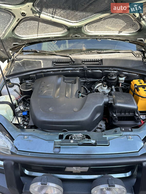 Внедорожник / Кроссовер Chevrolet Niva 2008 в Славянске фото 11 Внедорожник / Кроссовер Chevrolet Niva 2008 в Славянске