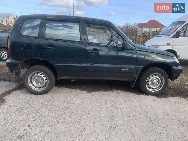 Позашляховик / Кросовер Chevrolet Niva 2003 в Одесі