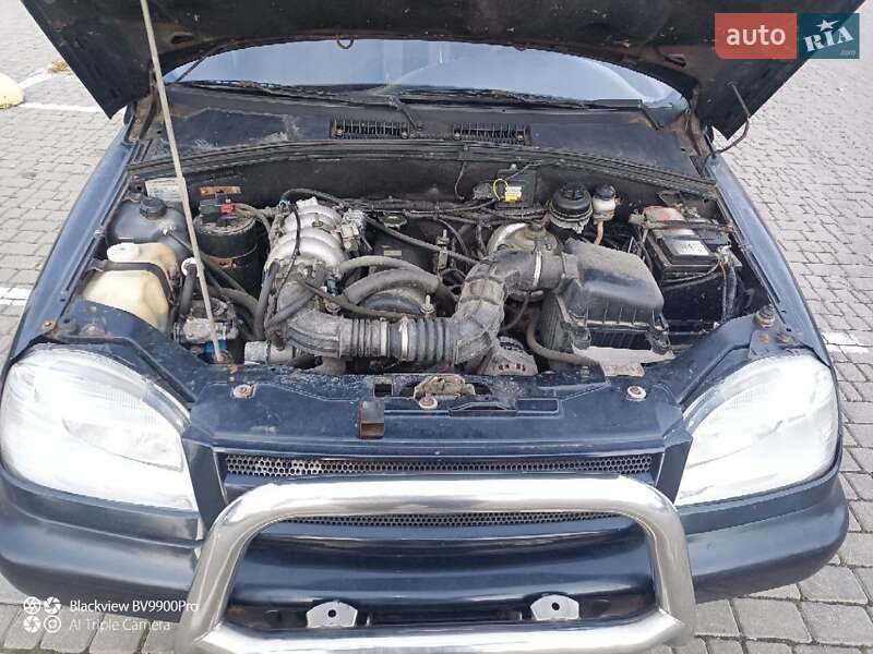 Внедорожник / Кроссовер Chevrolet Niva 2006 в Одессе