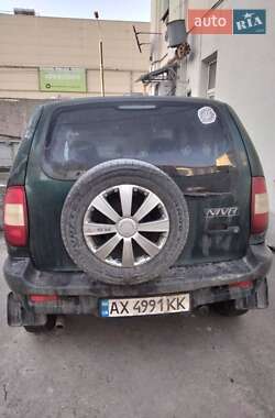 Позашляховик / Кросовер Chevrolet Niva 2005 в Броварах