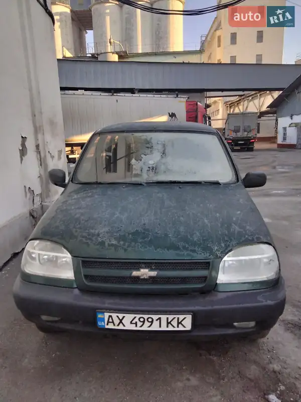 Chevrolet Niva 2005