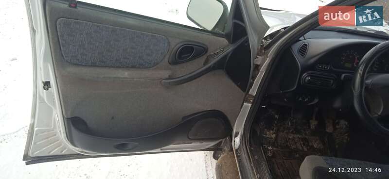 Позашляховик / Кросовер Chevrolet Niva 2005 в Дунаївцях