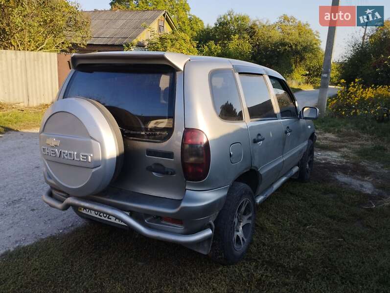 Позашляховик / Кросовер Chevrolet Niva 2007 в Харкові