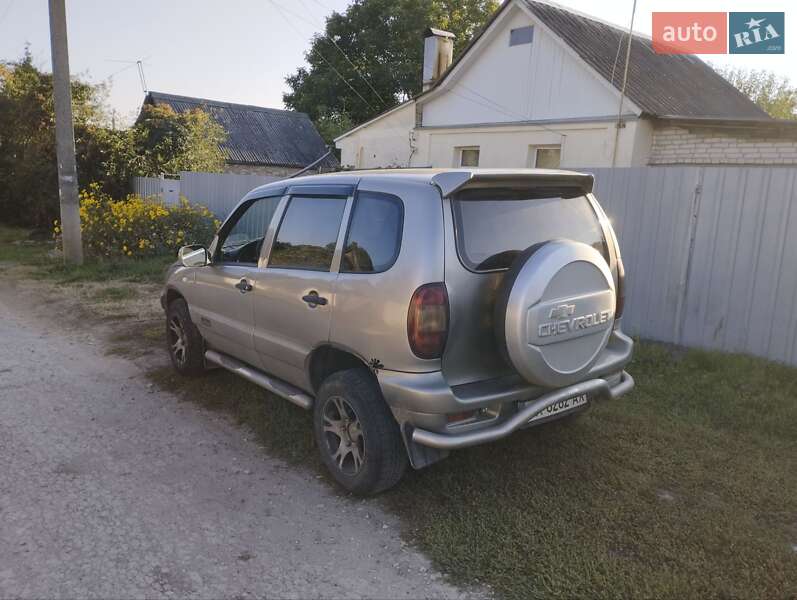 Позашляховик / Кросовер Chevrolet Niva 2007 в Харкові