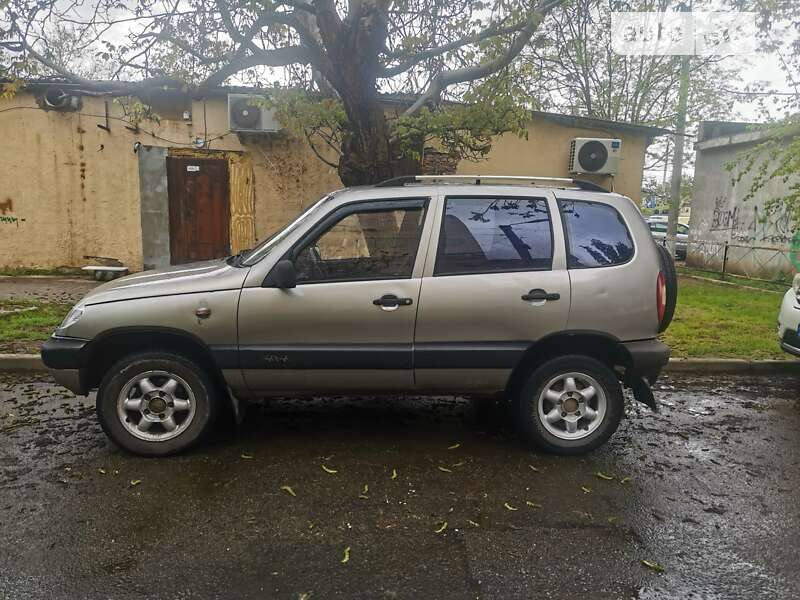 Внедорожник / Кроссовер Chevrolet Niva 2007 в Одессе