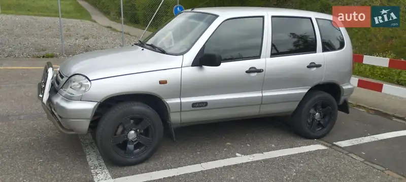 Chevrolet Niva 2008