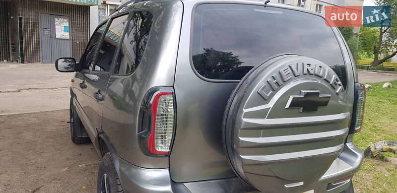 Позашляховик / Кросовер Chevrolet Niva 2007 в Дергачах