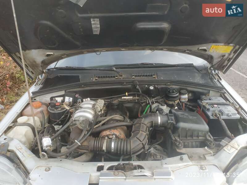 Внедорожник / Кроссовер Chevrolet Niva 2007 в Николаеве