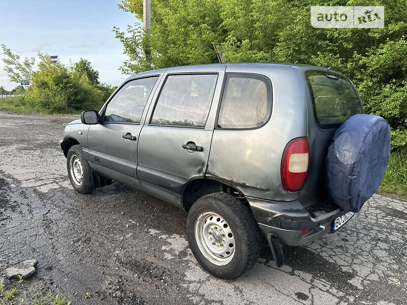 Внедорожник / Кроссовер Chevrolet Niva 2008 в Тернополе фото 7 Внедорожник / Кроссовер Chevrolet Niva 2008 в Тернополе
