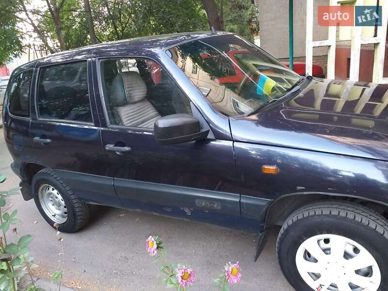 Позашляховик / Кросовер Chevrolet Niva 2005 в Олександрії