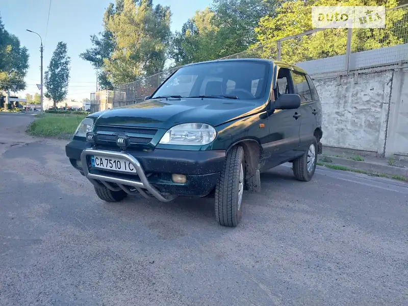 Chevrolet Niva 2005