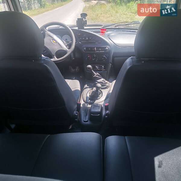 Позашляховик / Кросовер Chevrolet Niva 2007 в Баранівці