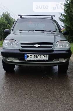 Позашляховик / Кросовер Chevrolet Niva 2005 в Львові