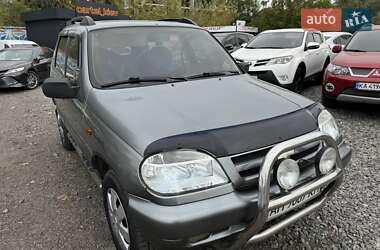 Позашляховик / Кросовер Chevrolet Niva 2008 в Києві