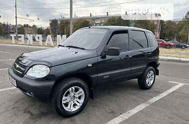 Внедорожник / Кроссовер Chevrolet Niva 2008 в Харькове