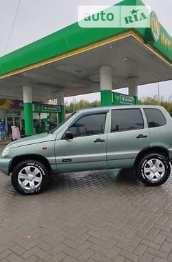 Позашляховик / Кросовер Chevrolet Niva 2008 в Запоріжжі