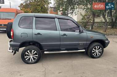 Внедорожник / Кроссовер Chevrolet Niva 2007 в Полтаве