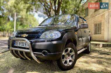 Позашляховик / Кросовер Chevrolet Niva 2010 в Миколаєві