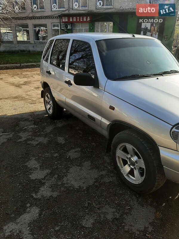 Позашляховик / Кросовер Chevrolet Niva 2007 в Чемерівцях