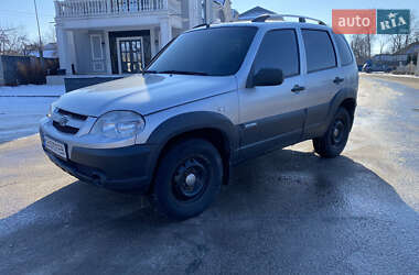 Позашляховик / Кросовер Chevrolet Niva 2011 в Козелеці