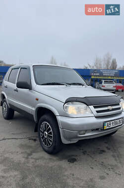 Внедорожник / Кроссовер Chevrolet Niva 2006 в Киеве