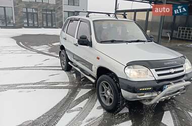 Позашляховик / Кросовер Chevrolet Niva 2005 в Перегінське